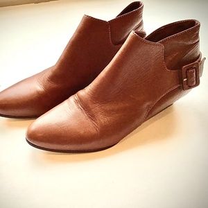 Vintage Cognac Leather Ankle Booties